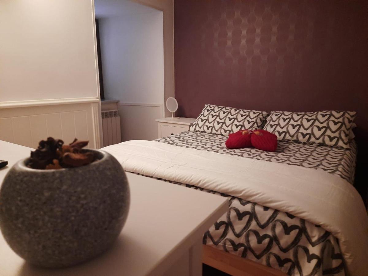 Apartament La Casa Del Largo Del Rosso Pozzuoli Zewnętrze zdjęcie